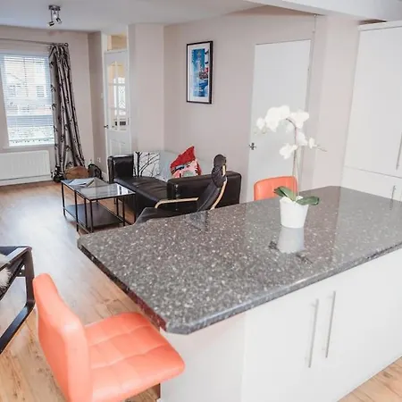Trish'S Townhouse Best For Eats-Arts-Drinks-Parks! Belfast Buitenkant foto